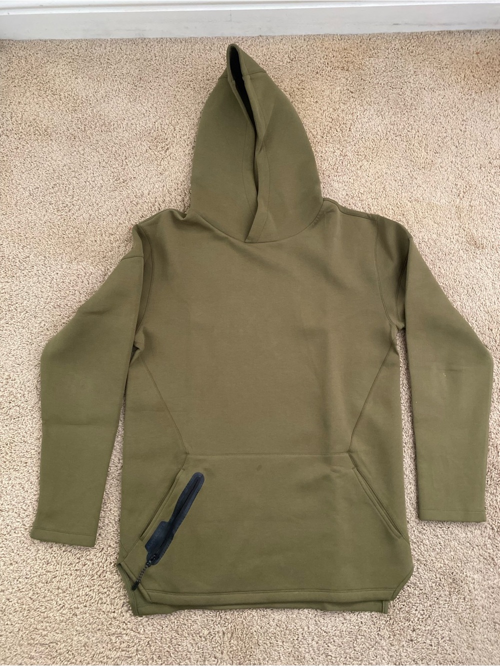 Alphalete hoodie